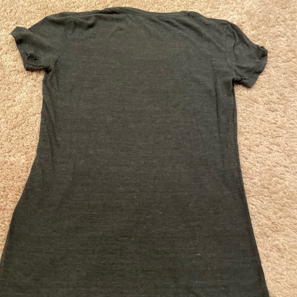 Chive Mountains Tee - Picture 2 of 2